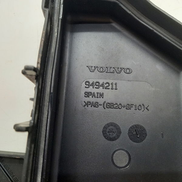 Tampa Caixa Fusivel Volvo S60 2.4 Lpt 2003