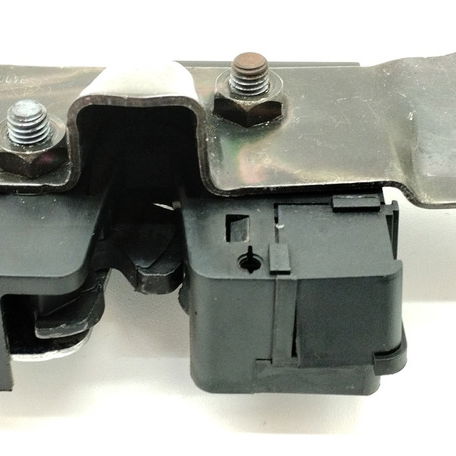 Fechadura Trava Banco Traseiro Volvo S60 2.4 Lpt 2003