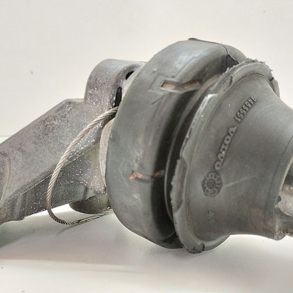 Suporte Coxim Do Motor Volvo S60 Lpt 2003