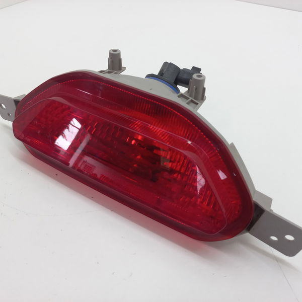 Lanterna Neblina Traseira Chevrolet Tracker 12t 2021