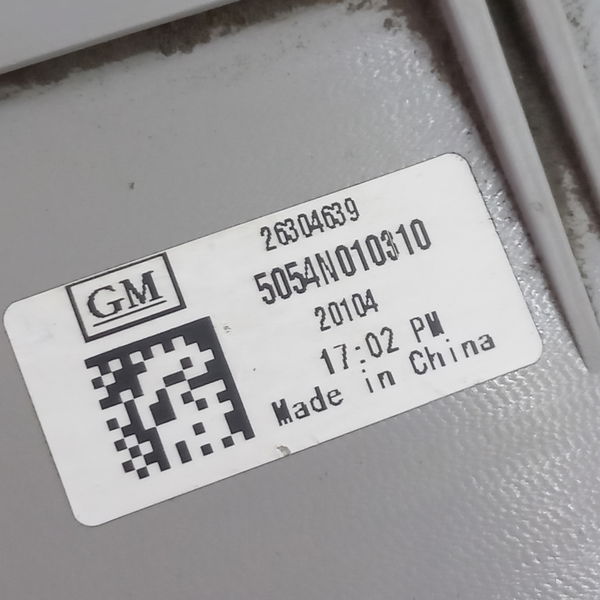 Lanterna Neblina Traseira Chevrolet Tracker 12t 2021