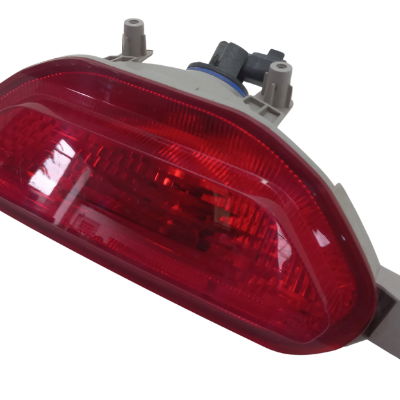 Lanterna Neblina Traseira Chevrolet Tracker 12t 2021