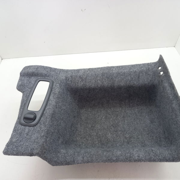 Acabamento Traseiro Direito Volvo S60 2.4 Lpt 2003