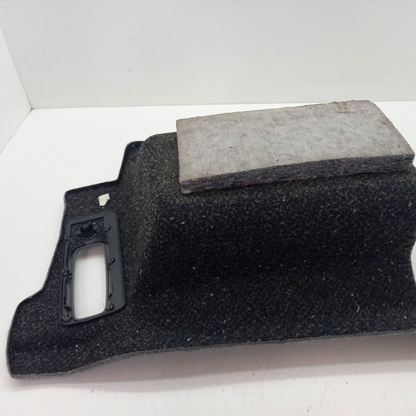 Acabamento Traseiro Direito Volvo S60 2.4 Lpt 2003
