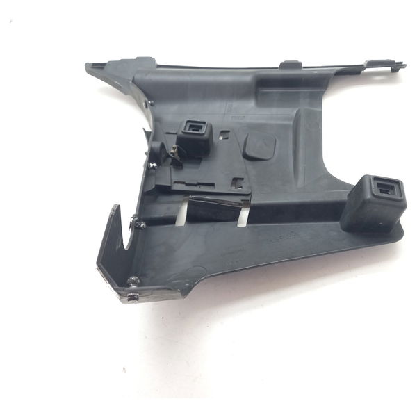 Guia Parachoque Traseira Direita Volvo S60 2.4 Lpt 2003