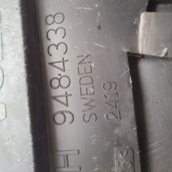 Guia Parachoque Dianteira Direita Volvo S60 2.4 Lpt 2003