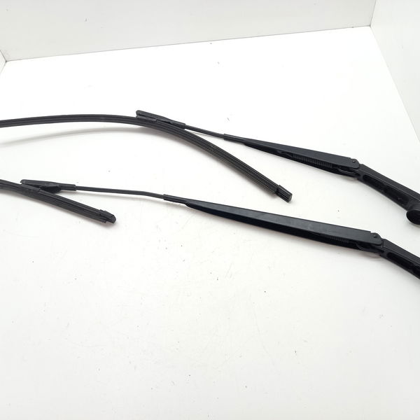 Braço Limpador Parabrisa Hyundai Hb20 Sense 2021