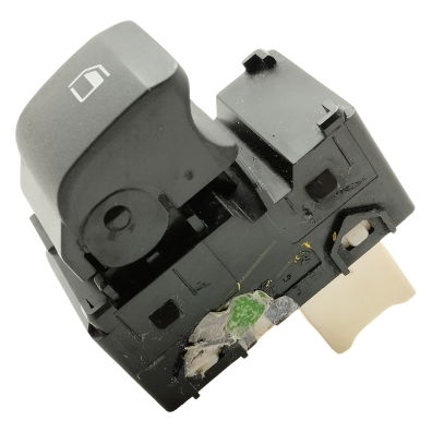 Botão Vidro Dianteiro Direito Hyudai Hb20 1.0 Sense 2021