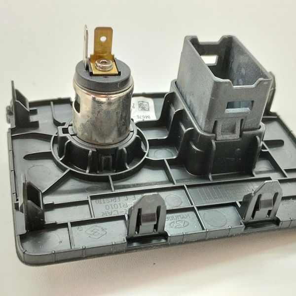Entrada Usb 12v Hyundai Hb20 1.0 Sense 2021