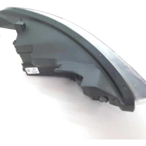 Farol Lado Esquerdo Com Detalhe Hyundai Hb20 1.0 Sense 2021