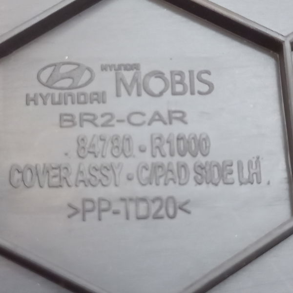 Acabamento Lateral Painel Esquerdo Hyundai Hb20 1.0 2021