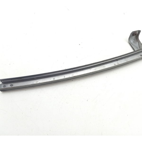 Guia Do Vidro Dianteiro Direito Mitsubishi Lancer 2.0 2012