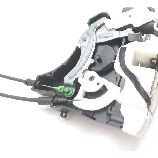 Fechadura Porta Traseira Esquerda Mitsubishi Lancer 2.0 2012