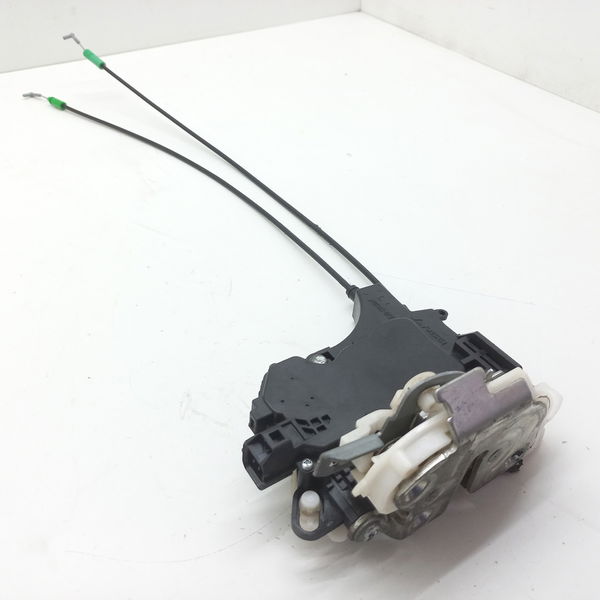 Fechadura Porta Traseira Esquerda Mitsubishi Lancer 2.0 2012