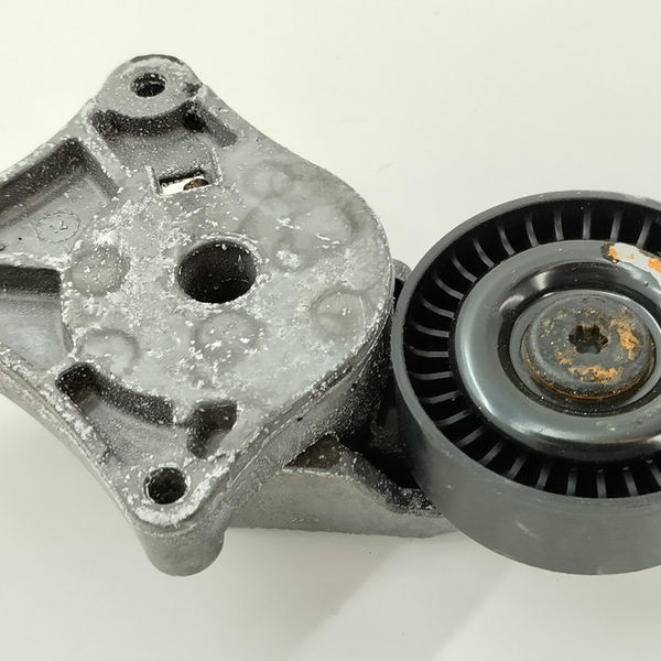 Tensor Esticador Fiat Idea Essence 1.6 2015 Detalhe Na Polia