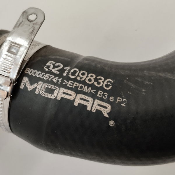 Flange Cano Saida De Agua Fiat Argo Drive 1.0 2019