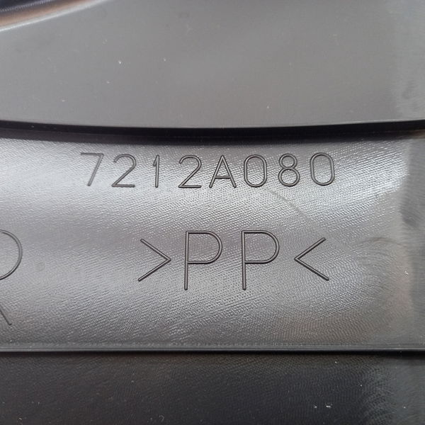 Moldura Lateral Traseira Direita Mitsubishi Lancer 2.0 2012