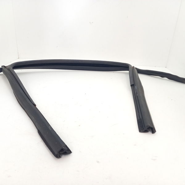 Borracha Canaleta Traseira Direita Renault Kwid Zen 2020