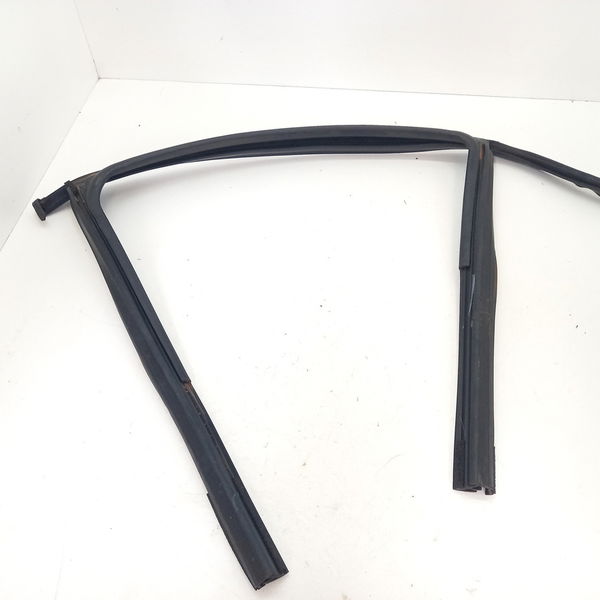 Borracha Canaleta Traseira Direita Renault Kwid Zen 2020