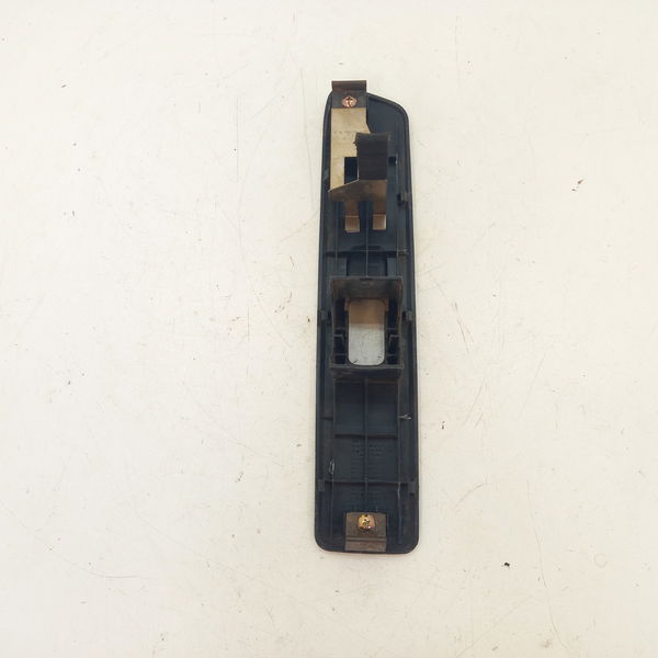 Moldura Botão Dianteiro Direito Mitsubishi Pajero Tr4 2007