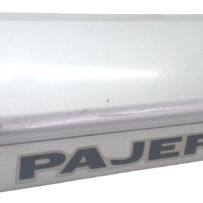 Aplique Luz Tampa Traseira Mitsubishi Pajero Tr4 2007