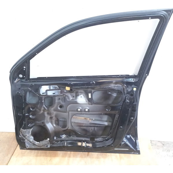 Porta Dianteira Direita Detalhes Mitsubishi Airtrek 2.4 2007