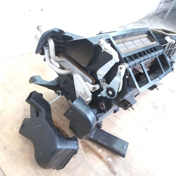 Caixa Ar Condicionado Mitsubishi Pajero Tr4 2.0 2007