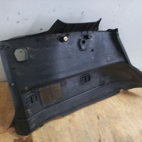 Acabamento Porta Mala Direito Mitsubishi Pajero Tr4 2.0 2007
