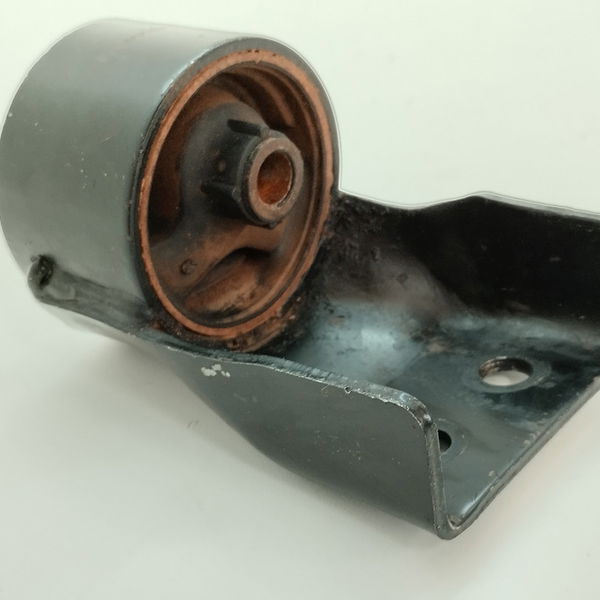Coxim Do Cambio Esquerdo Mitsubishi Pajero Tr4 2.0 2007