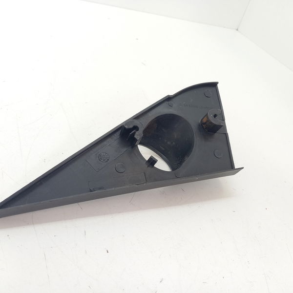 Acabamento Retrovisor Direito Mitsubishi Pajero Tr4 2007