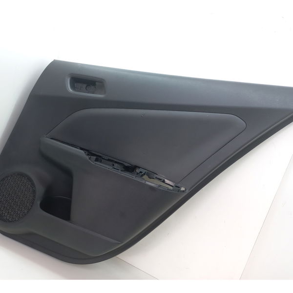 Forro De Porta Traseiro Direito Toyota Prius 2018