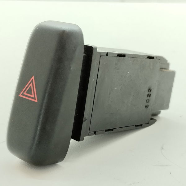 Botão Do Alerta Mitsubishi Pajero Tr4 2.0 2007