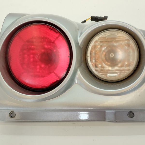 Lanterna Esquerda Mitsubishi Pajero Tr4 2.0 2007 Com Detalhe