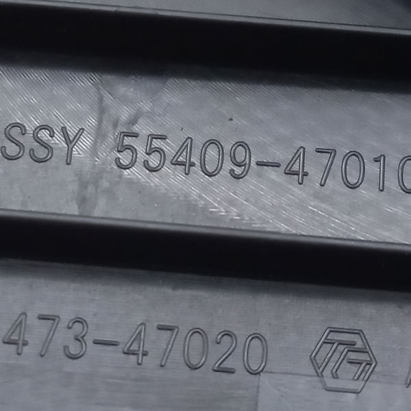 Acabamento Alto Falante Direito Toyota Prius 2018