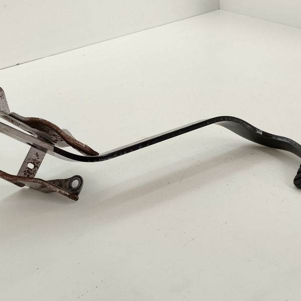 Pedal Embreagem Mitsubishi Pajero Tr4 2.0 2007