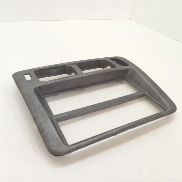 Moldura Painel Do Radio Mitsubishi Pajero Tr4 2007