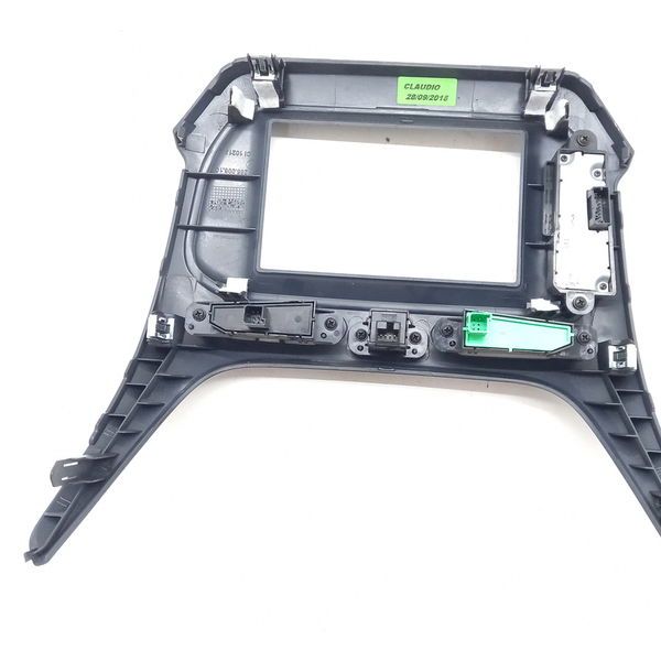 Moldura Do Radio Tela Multimidia Gm Cobalt 1.8 Aut 2019