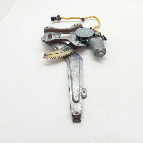 Maquina De Vidro Traseira Direita Mitsubishi Pajero Tr4 2007