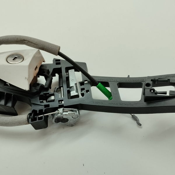 Maçaneta Externa Dianteira Esquerda Ford Ka Se 1.0 2018