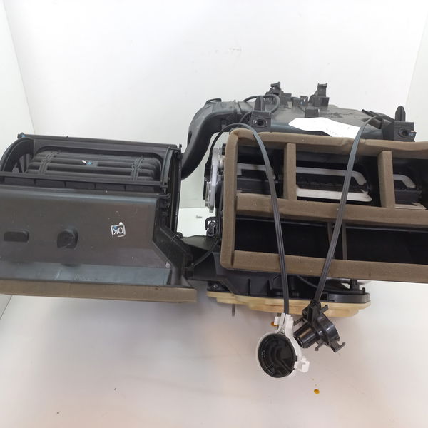 Caixa Do Ar Condicionado Chevrolet Onix 1.4 Ltz 2019