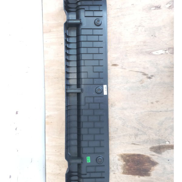 Acabamento Porta Mala Chevrolet Tracker 2021