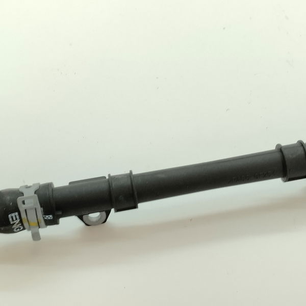Tubo Refrigeração Do Motor Chevrolet Onix 1.4 Ltz 2019
