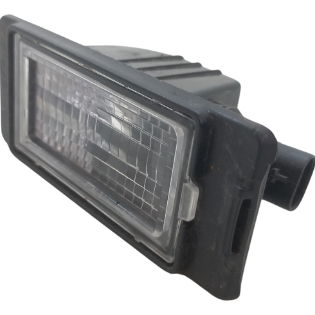 Luz De Placa Chevrolet Tracker 2021