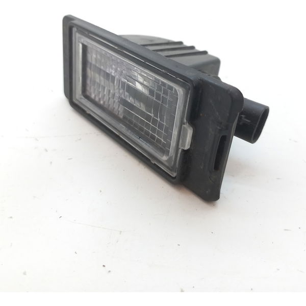 Luz De Placa Chevrolet Tracker 2021