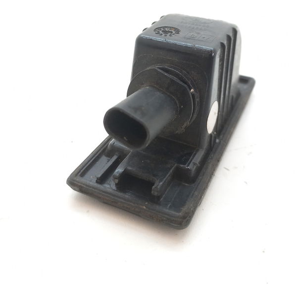 Luz De Placa Chevrolet Tracker 2021