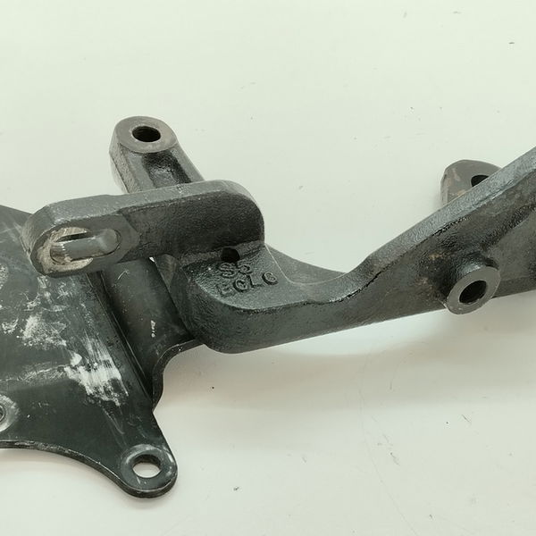 Suporte Alternador Hyundai Tucson Gl 2.0 2010