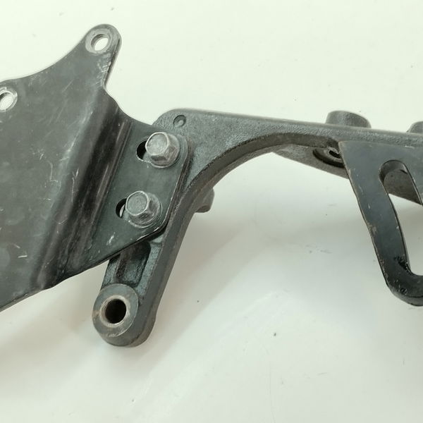 Suporte Alternador Hyundai Tucson Gl 2.0 2010