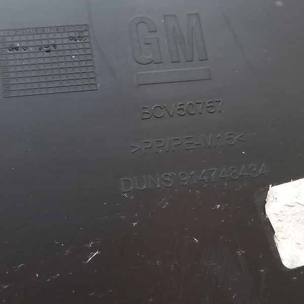 Porta Luvas Chevrolet Tracker 2021