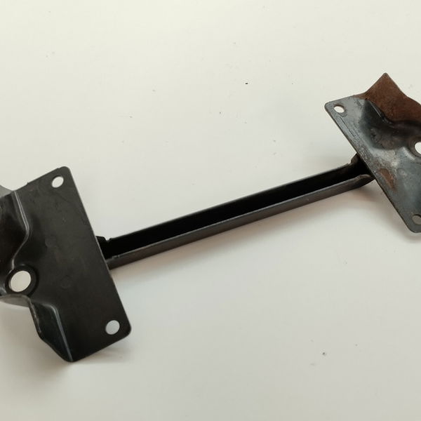 Suporte Da Bateria Mitsubishi Airtrek 2.4 2007