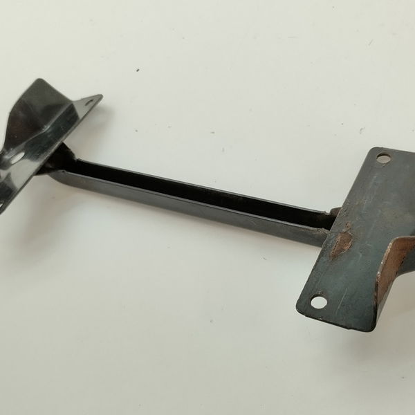 Suporte Da Bateria Mitsubishi Airtrek 2.4 2007